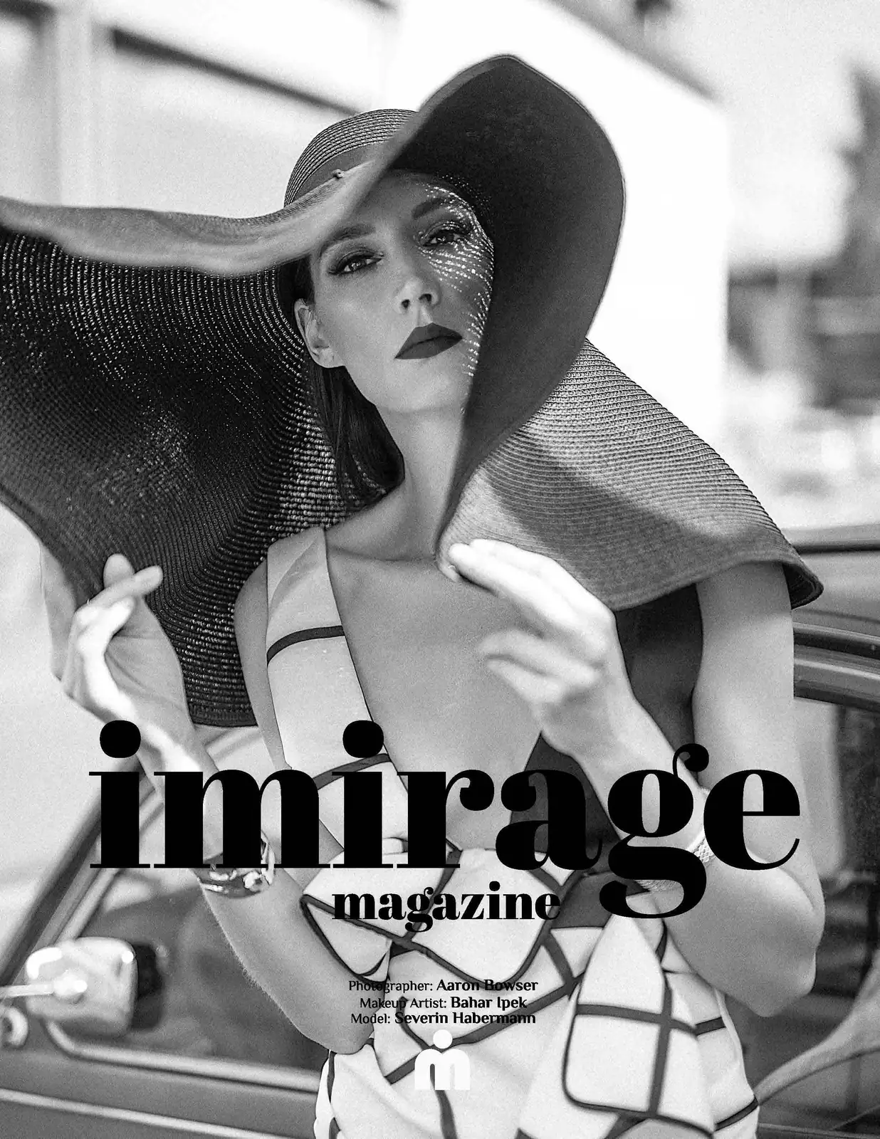 Erste Editorial-Seite im Magazin IMIRAGE.