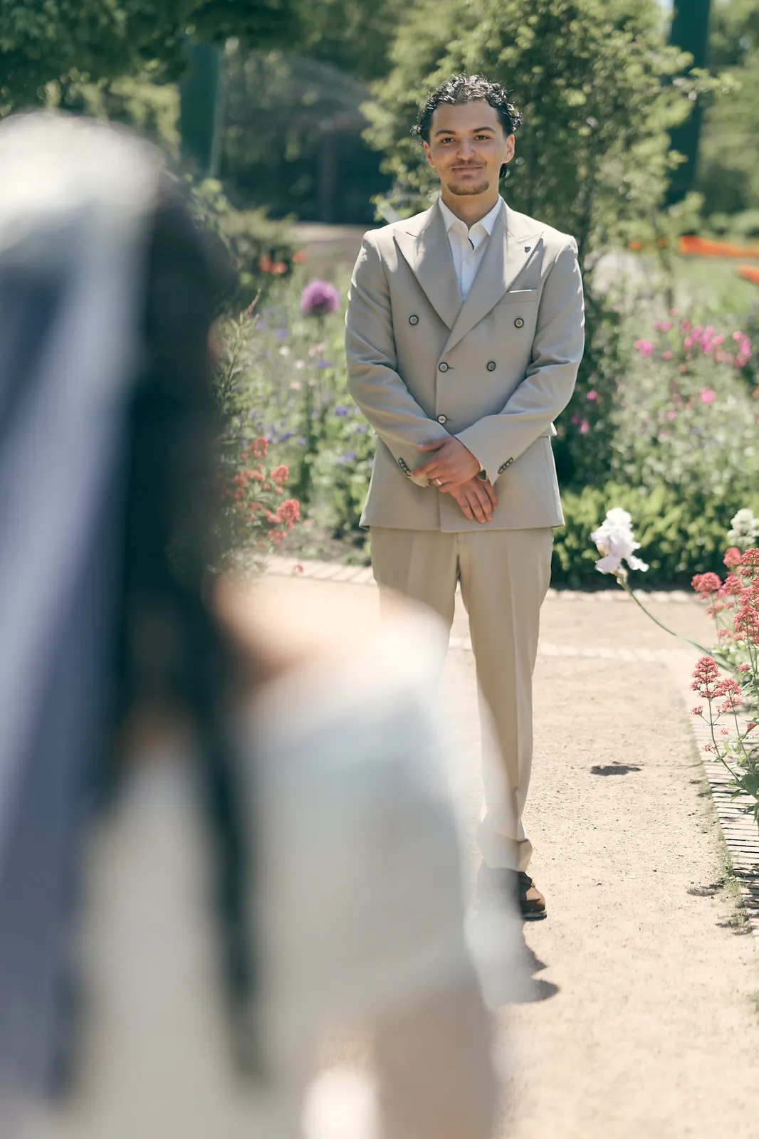 Viertes Hochzeitsfoto von Mariam.